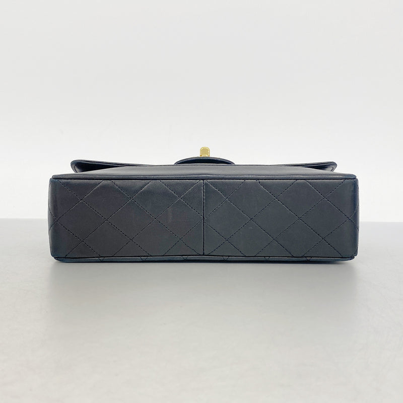 【6hd3304】シャネル ショルダーバッグ マトラッセ Wチェーン ラムスキン ブラック ゴールド金具【中古】レディース