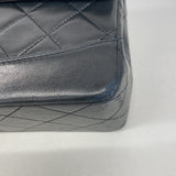 【6hd3304】シャネル ショルダーバッグ マトラッセ Wチェーン ラムスキン ブラック ゴールド金具【中古】レディース