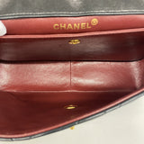 【6hd3304】シャネル ショルダーバッグ マトラッセ Wチェーン ラムスキン ブラック ゴールド金具【中古】レディース