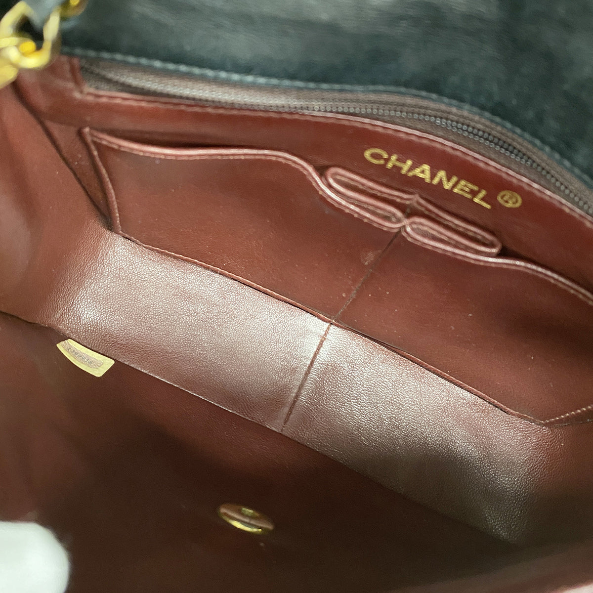 【6hd3312】シャネル ショルダーバッグ ミニマトラッセ チェーンショルダー ラムスキン ブラック ゴールド金具【中古】レディース