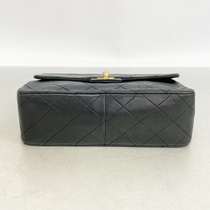 【6hd3312】シャネル ショルダーバッグ ミニマトラッセ チェーンショルダー ラムスキン ブラック ゴールド金具【中古】レディース