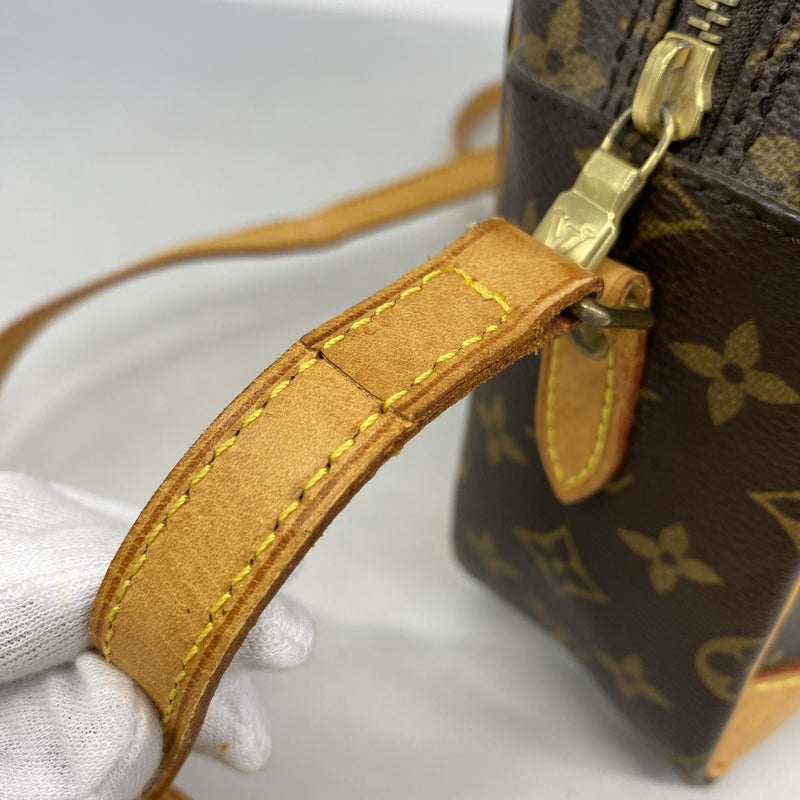 【6hd3327】ルイヴィトン ショルダーバッグ モノグラム トロカデロ30 M51272 ブラウン【中古】レディース