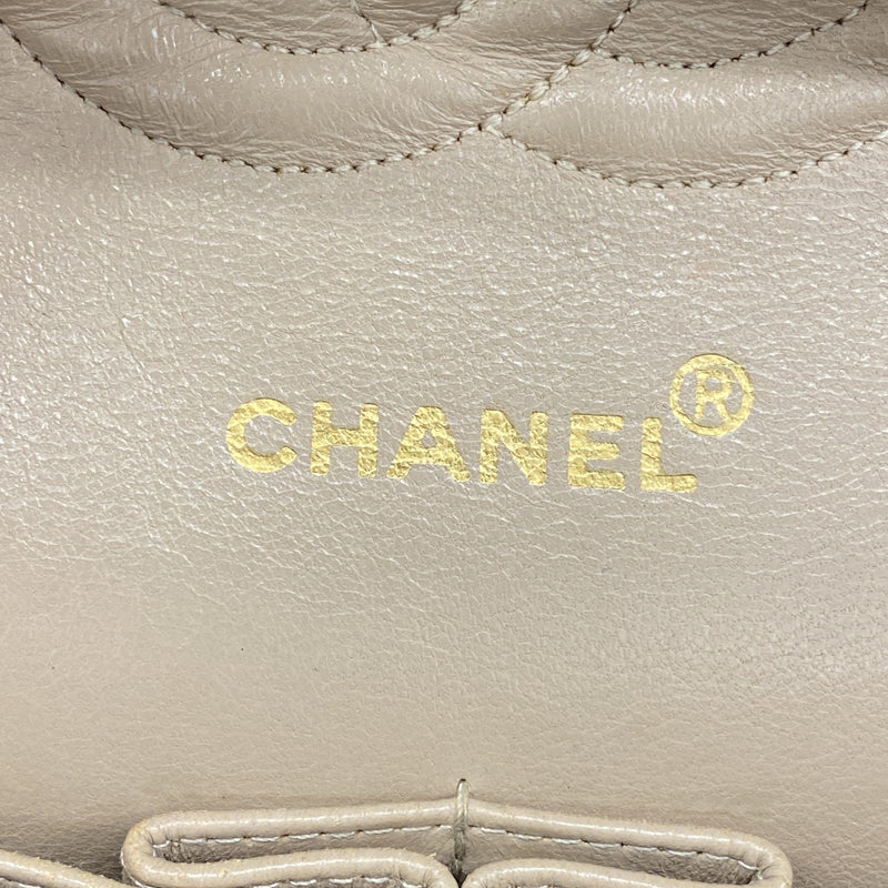 【6hd3350】シャネル ショルダーバッグ マトラッセ Wフラップ Wチェーン ラムスキン ベージュ ゴールド金具【中古】レディース