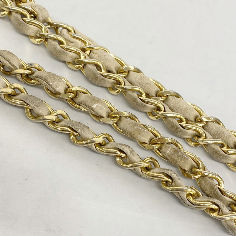 【6hd3350】シャネル ショルダーバッグ マトラッセ Wフラップ Wチェーン ラムスキン ベージュ ゴールド金具【中古】レディース