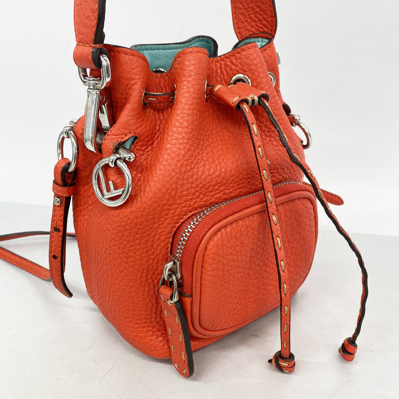 【6hd3413】フェンディ ハンドバッグ モントレゾールミニ レザー レッド シルバー金具 2wayバッグ【中古】レディース