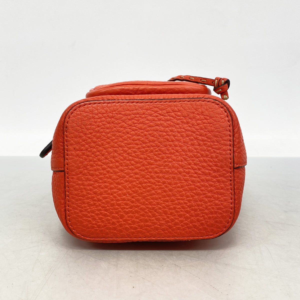 【6hd3413】フェンディ ハンドバッグ モントレゾールミニ レザー レッド シルバー金具 2wayバッグ【中古】レディース