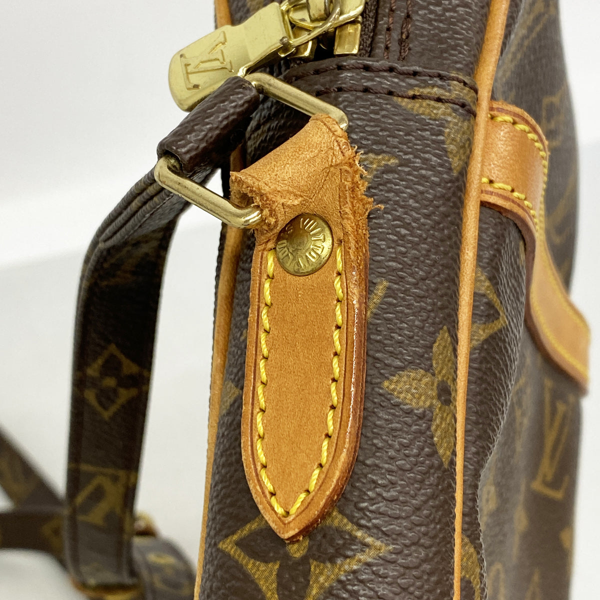 【6hd3416】ルイヴィトン ショルダーバッグ モノグラム ダヌーブ M45266 ブラウン【中古】レディース