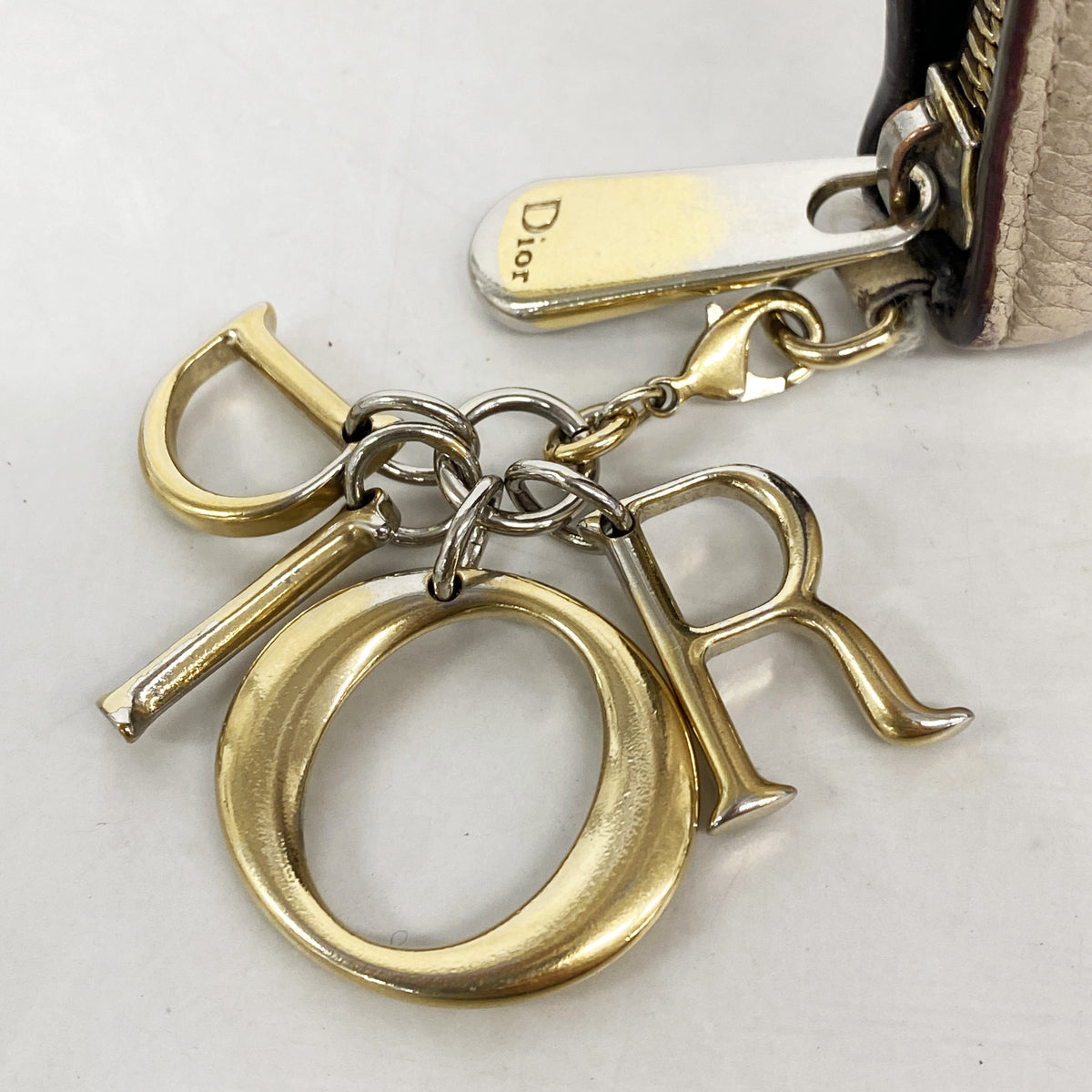 【6hd3440】クリスチャンディオール 長財布 レザー ベージュ ゴールド金具【中古】レディース