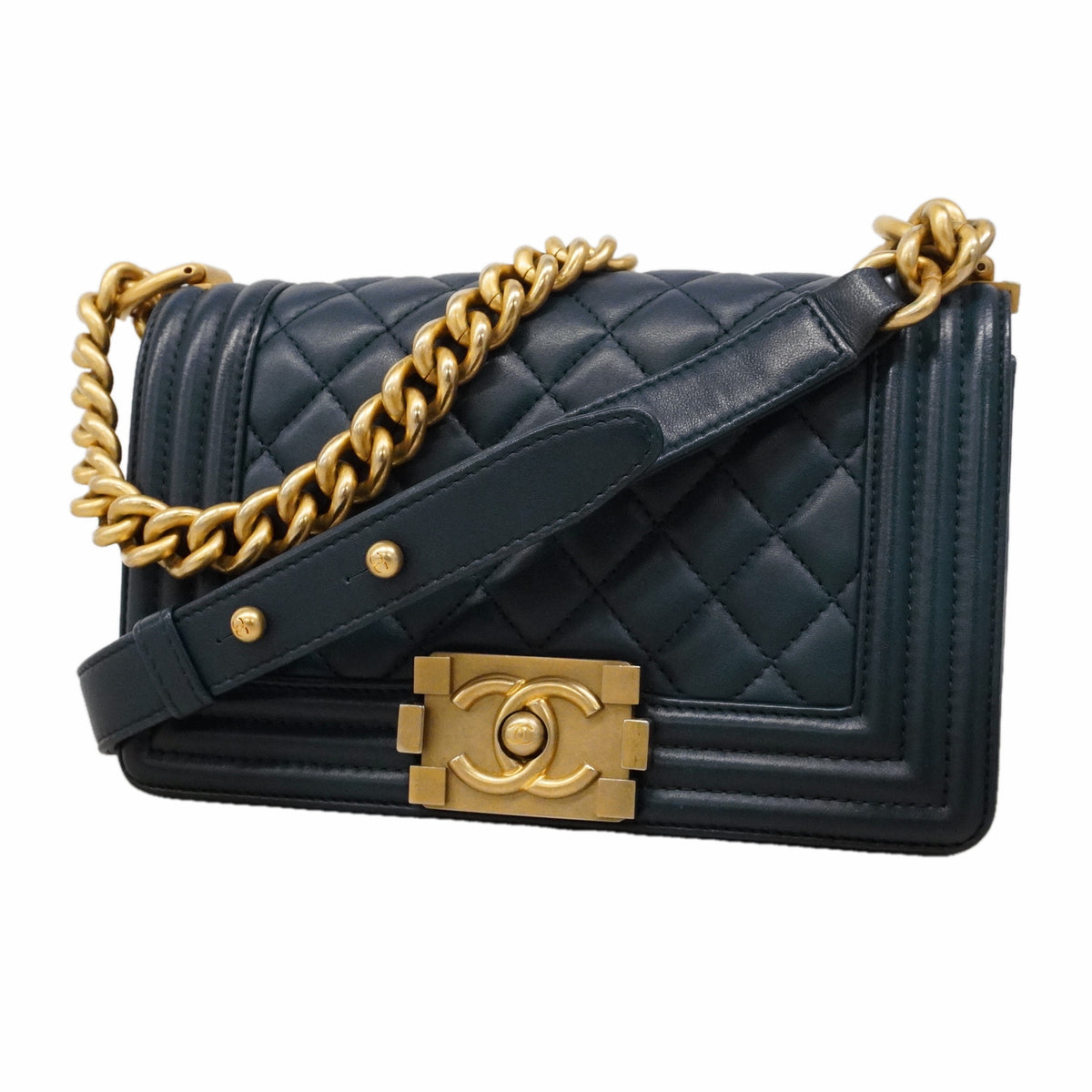 【6hd3493】シャネル ショルダーバッグ ボーイシャネル チェーンショルダー ラムスキン ネイビー ゴールド金具【中古】レディース