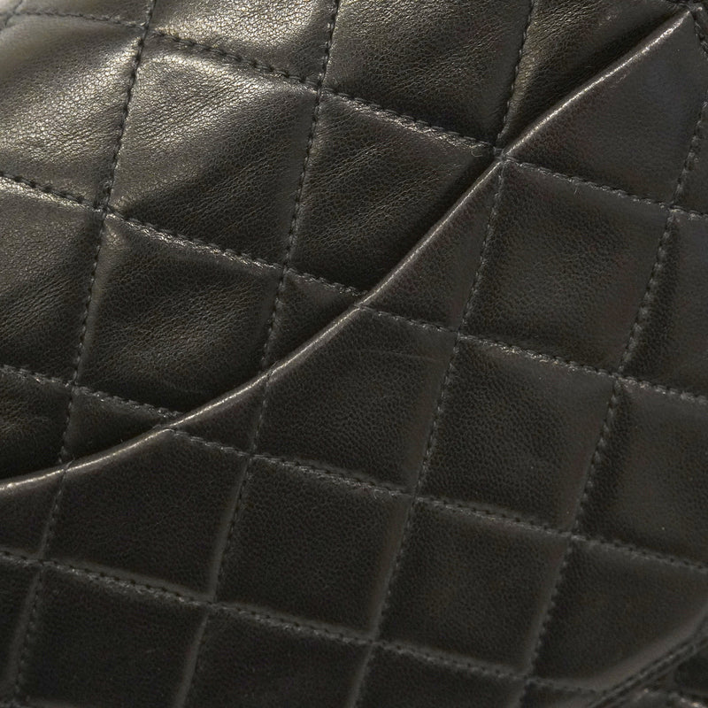 【6hd3495】シャネル ショルダーバッグ マトラッセ Wフラップ Wチェーン ラムスキン ブラック ゴールド金具【中古】レディース