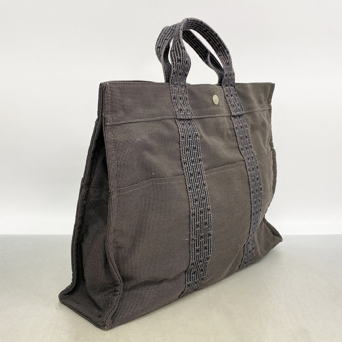 【6hd3511】エルメス トートバッグ エールラインMM ナイロン グレー シルバー金具【中古】メンズ レディース ユニセックス