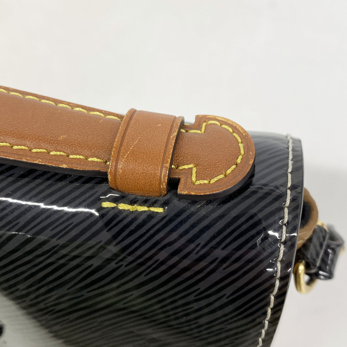 【6hd3524】ルイヴィトン ハンドバッグ シャイニーエピ モノグラムリバース ポシェットメティスMINI M54990 ブラック 2wayバック【中古】レディース