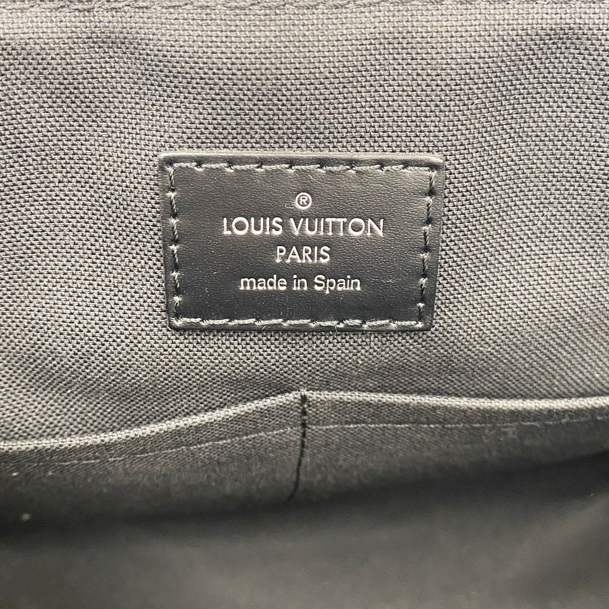 【6hd3526】ルイヴィトン ショルダーバッグ ダミエ・グラフィット ディストリクトPM N41714 ブラック ブルー【中古】メンズ