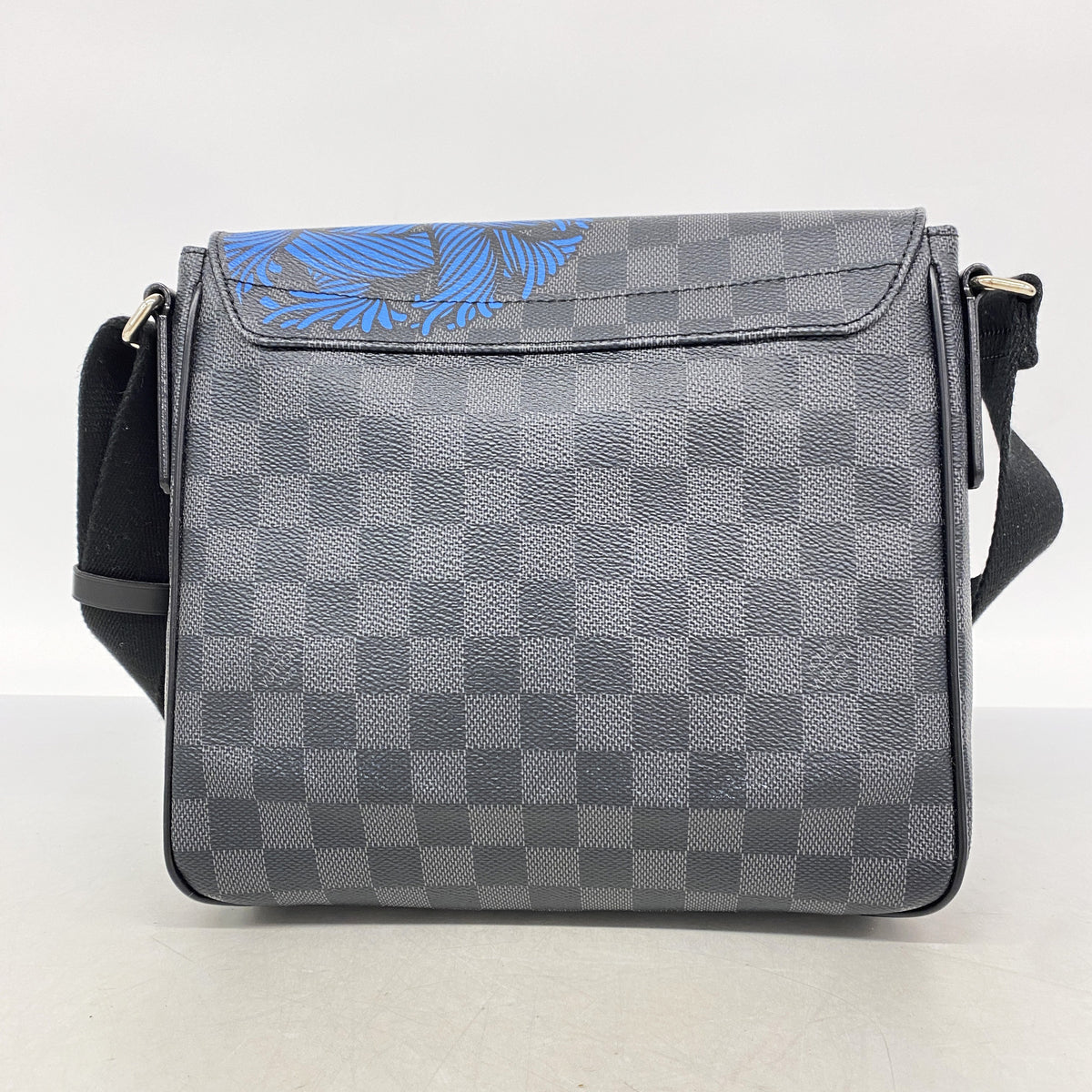 【6hd3526】ルイヴィトン ショルダーバッグ ダミエ・グラフィット ディストリクトPM N41714 ブラック ブルー【中古】メンズ
