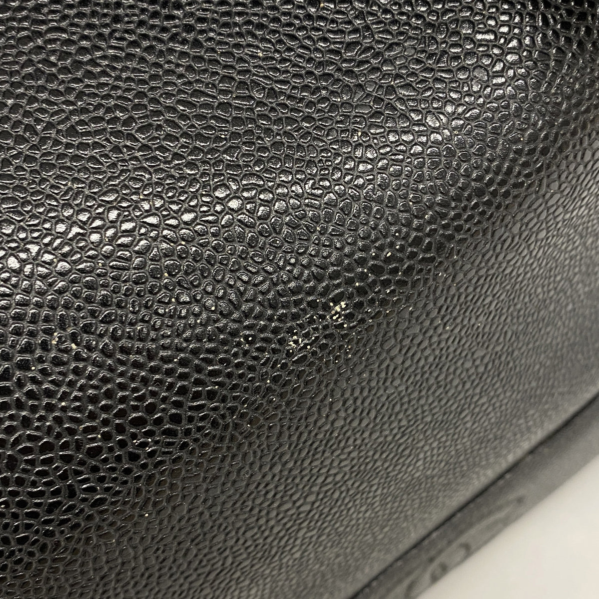 【6hd3539】シャネル ショルダーバッグ トリプルココ キャビアスキン ブラック ゴールド金具【中古】レディース