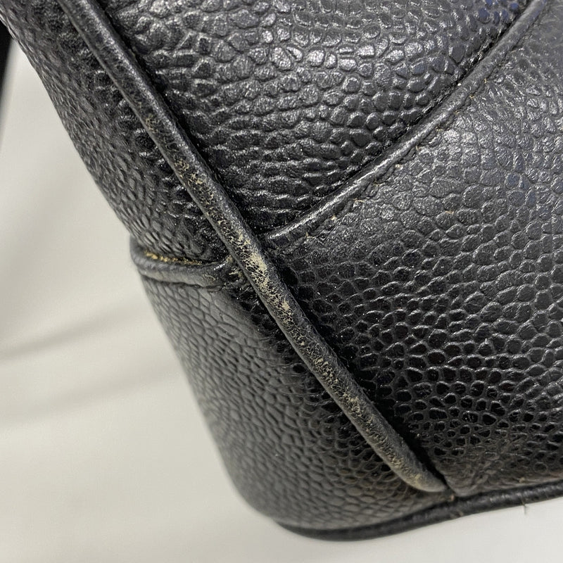 【6hd3539】シャネル ショルダーバッグ トリプルココ キャビアスキン ブラック ゴールド金具【中古】レディース