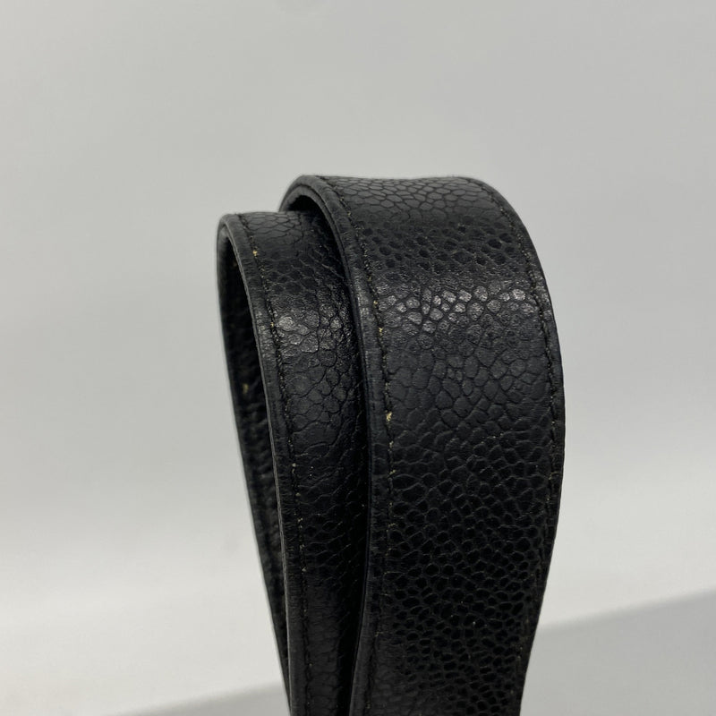 【6hd3539】シャネル ショルダーバッグ トリプルココ キャビアスキン ブラック ゴールド金具【中古】レディース