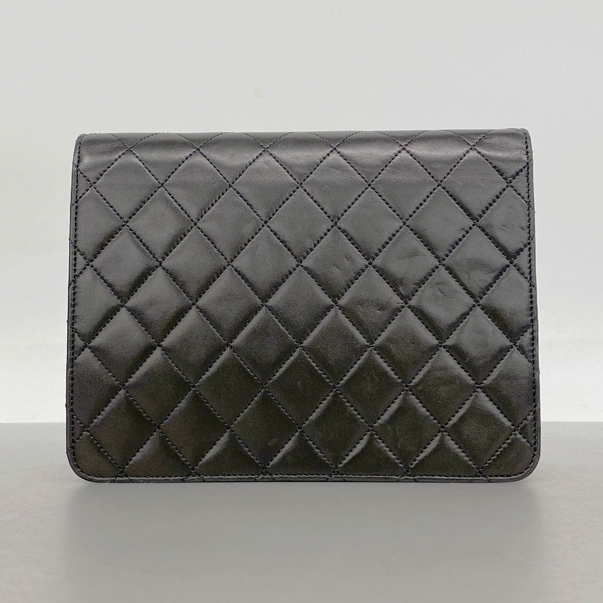 【6hd3549-k】シャネル ショルダーバッグ マトラッセ チェーンショルダー ラムスキン ブラック ゴールド金具【中古】レディース