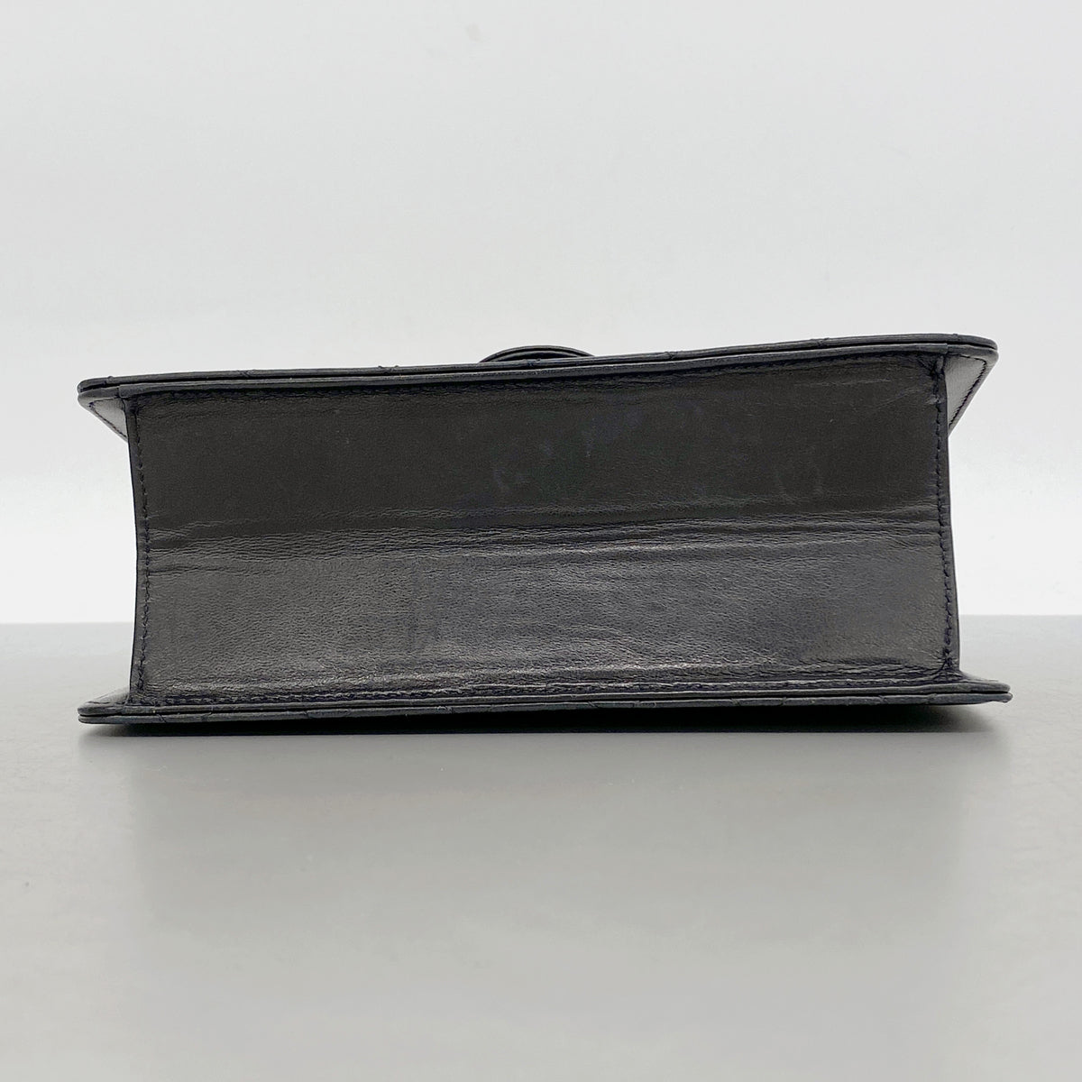 【6hd3549-k】シャネル ショルダーバッグ マトラッセ チェーンショルダー ラムスキン ブラック ゴールド金具【中古】レディース