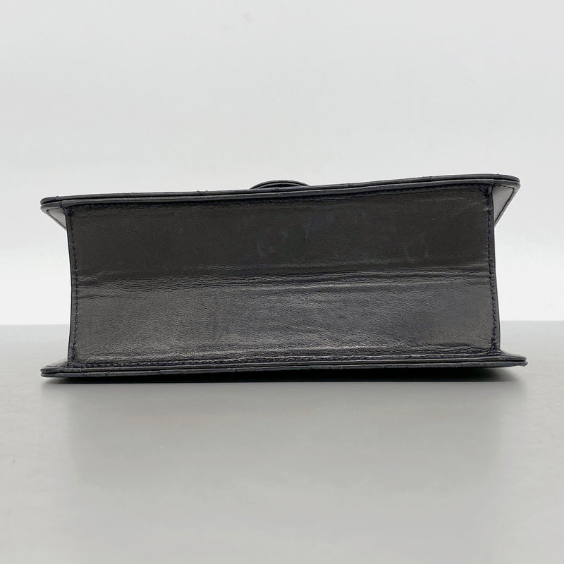 【6hd3549-k】シャネル ショルダーバッグ マトラッセ チェーンショルダー ラムスキン ブラック ゴールド金具【中古】レディース