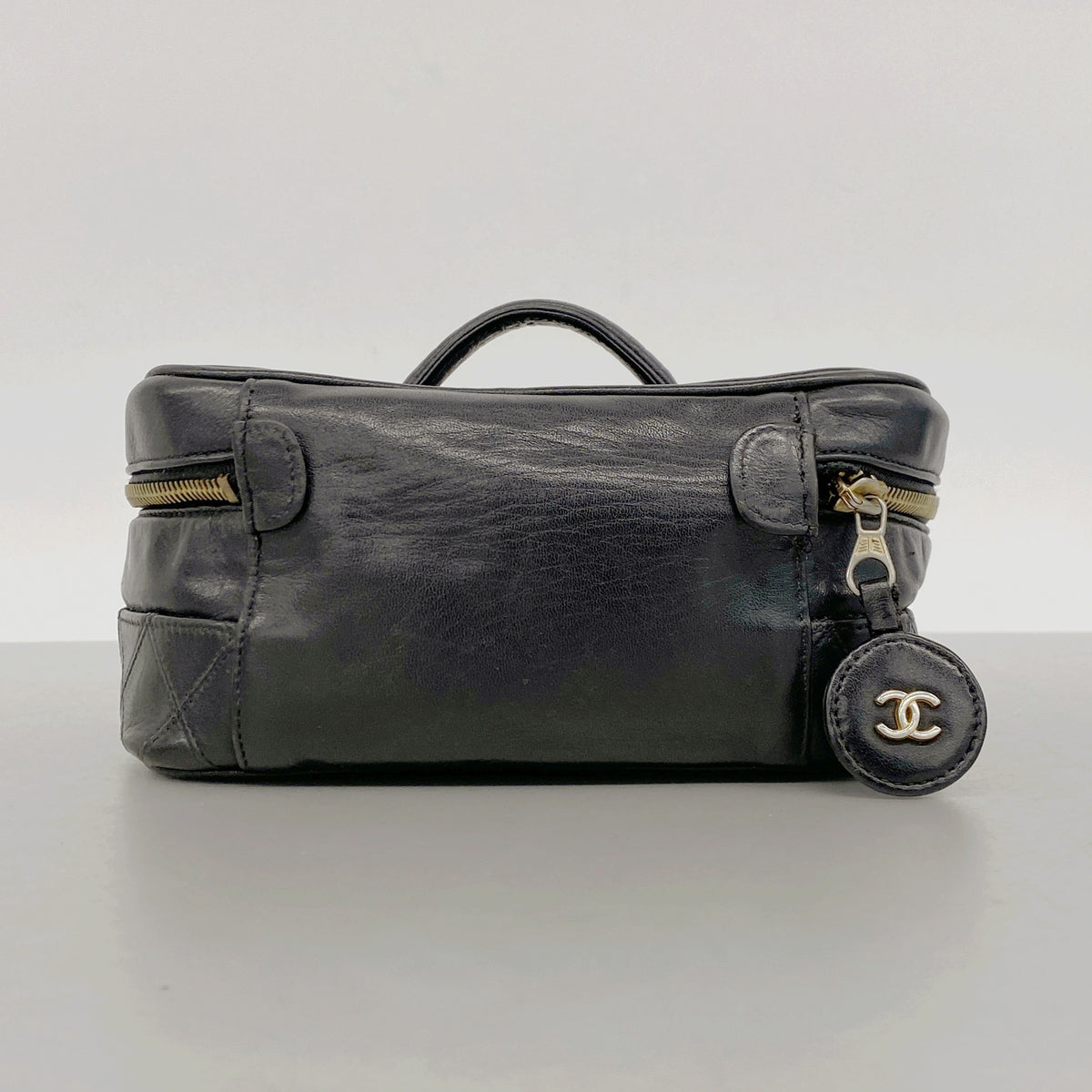 【6hd3551-k】シャネル バニティバッグ ビコローレ ラムスキン ブラック ゴールド金具【中古】レディース