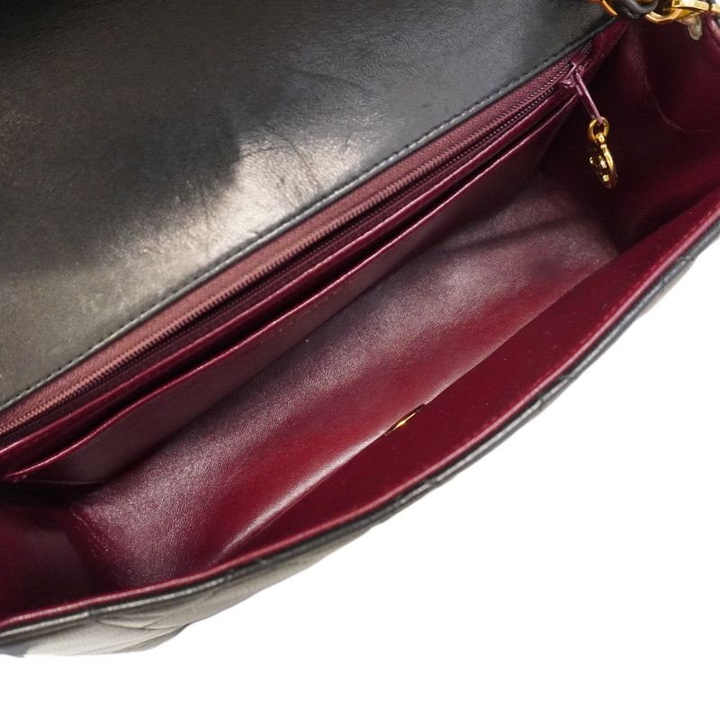【6hd3592】シャネル ショルダーバッグ ダイアナ チェーンショルダー ラムスキン ブラック ゴールド金具【中古】レディース