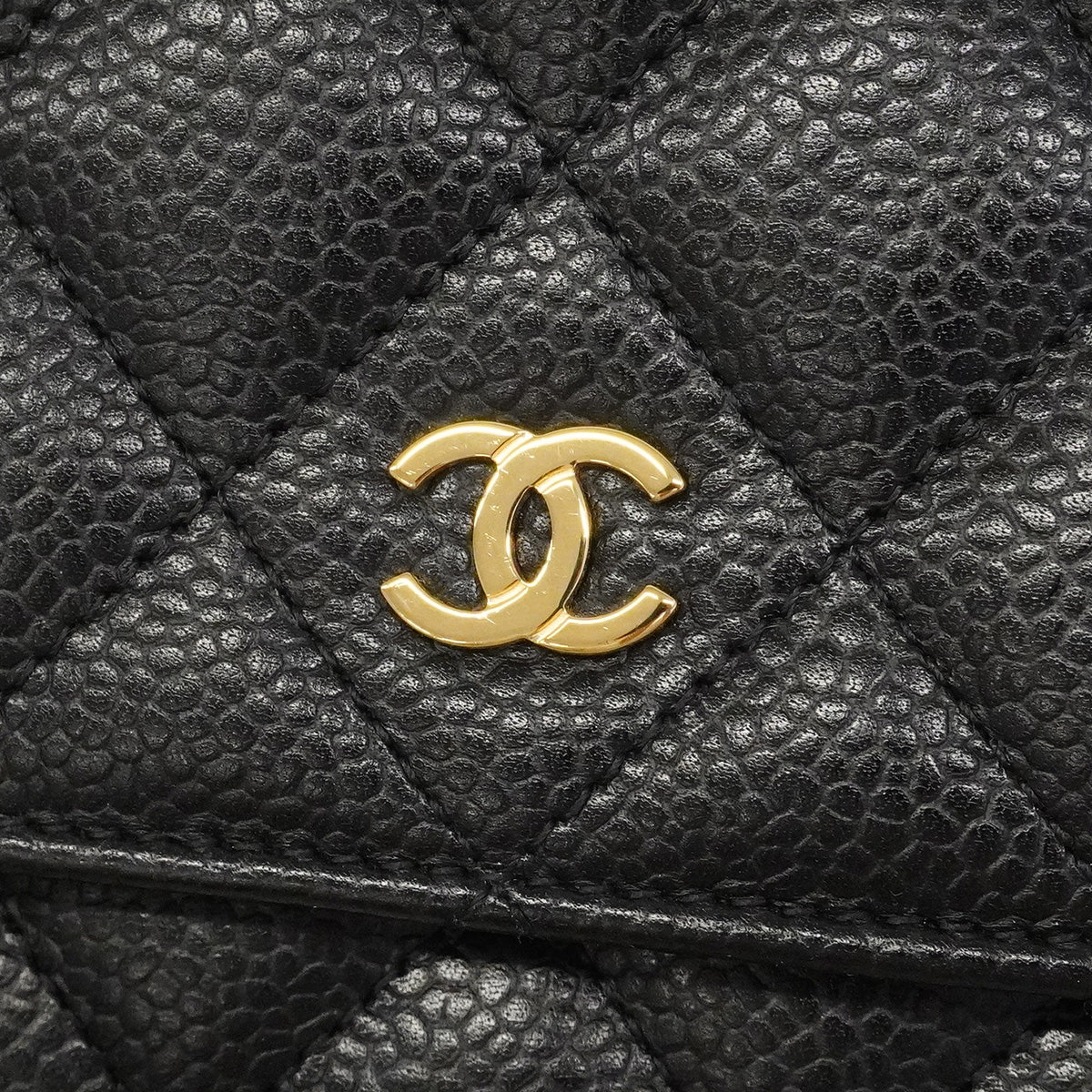 【6hd3593】シャネル ショルダーウォレット マトラッセ チェーンショルダー キャビアスキン ブラック ゴールド金具【中古】レディース