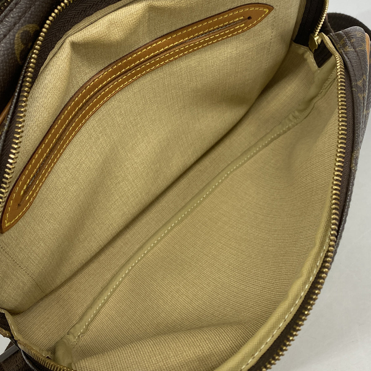 【6hd3745】ルイヴィトン ショルダーバッグ モノグラム リポーターPM M45254 ブラウン【中古】レディース