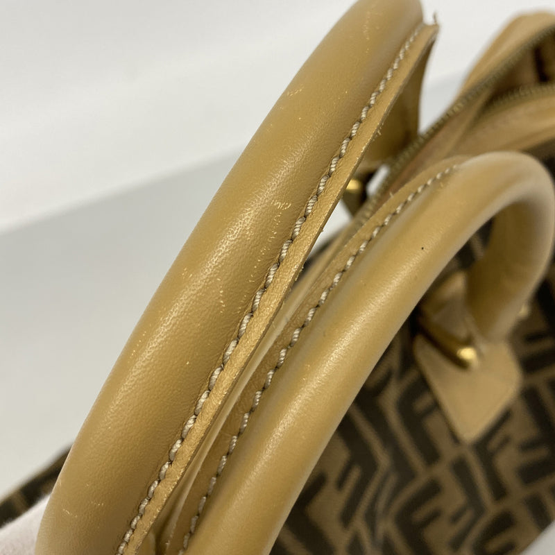 【6hd3794】フェンディ ハンドバッグ ズッカ ナイロンキャンバス ブラウン ベージュ ゴールド金具【中古】レディース