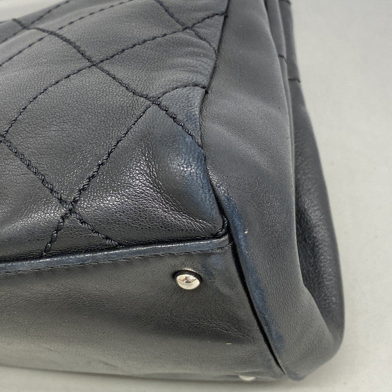 【6hd3848-k】シャネル ショルダーバッグ ワイルドステッチ チェーンショルダー レザー ブラック シルバー金具【中古】レディース