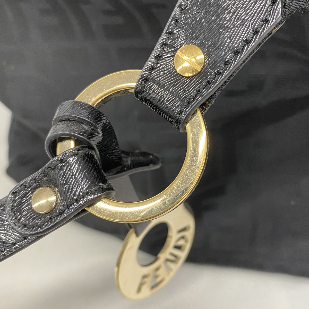 【6hd3869】フェンディ トートバッグ ズッカ ナイロンキャンバス ブラック ゴールド金具【中古】レディース