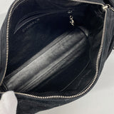 【6hd3871】シャネル ショルダーバッグ マトラッセ スウェード ブラック シルバー金具【中古】レディース
