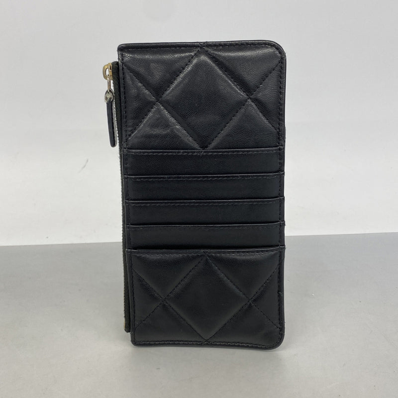 【6hd3872】シャネル 長財布 シャネル19 ラムスキン ブラック ゴールド金具【中古】レディース