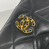 【6hd3872】シャネル 長財布 シャネル19 ラムスキン ブラック ゴールド金具【中古】レディース