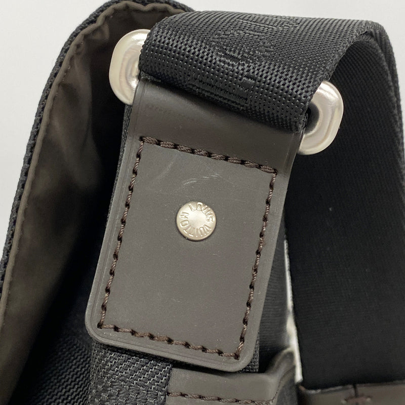 【6hd3875-k】ルイヴィトン ショルダーバッグ ダミエ・ジェアン ダミエジェアンルー M93079 ノワール【中古】メンズ