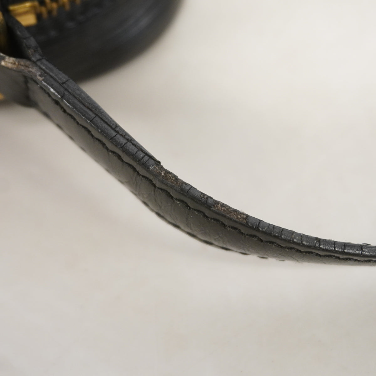 【6hd3936】ルイヴィトン ショルダーバッグ エピ トロカデロ24 M52312 ノワール【中古】レディース