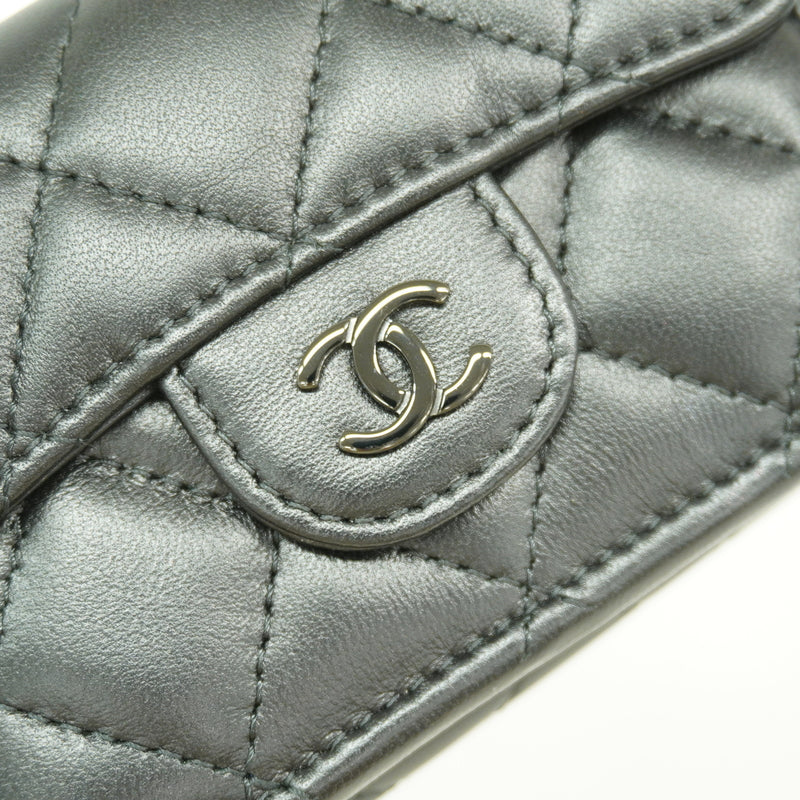 【6hd3940】シャネル 三つ折り財布 マトラッセ ラムスキン ブラック シルバー金具【中古】レディース
