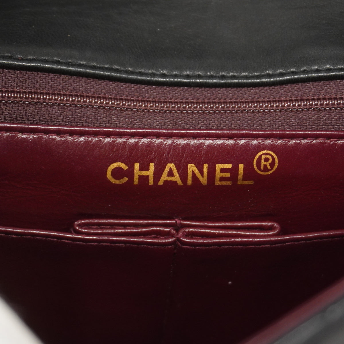 【6hd3974】シャネル ショルダーバッグ マトラッセ チェーンショルダー ラムスキン ブラック ゴールド金具【中古】レディース