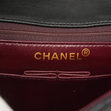 【6hd3974】シャネル ショルダーバッグ マトラッセ チェーンショルダー ラムスキン ブラック ゴールド金具【中古】レディース
