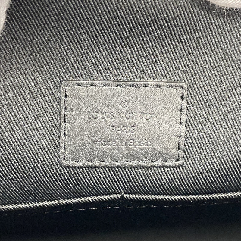 【6hd3986-k】ルイヴィトン ショルダーバッグ ダミエ・アンフィニ ディストリクトMM N41038 オニキス【中古】メンズ