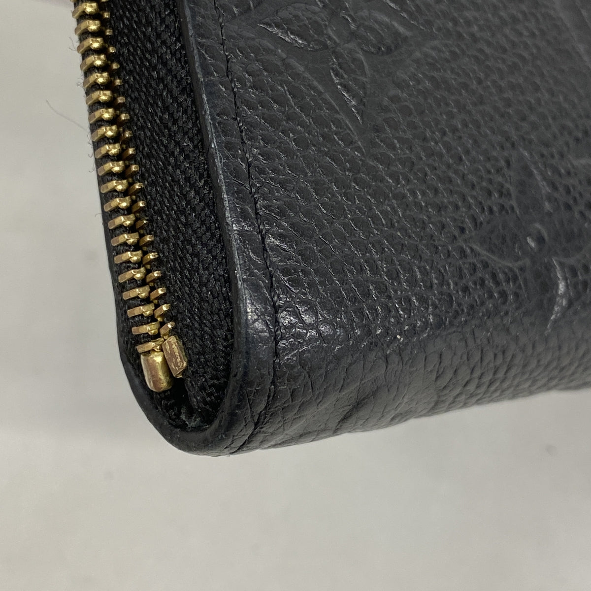 【6hd3990-k】ルイヴィトン コインケース モノグラム・アンプラント ジッピーコインパース M60574 ノワール【中古】レディース