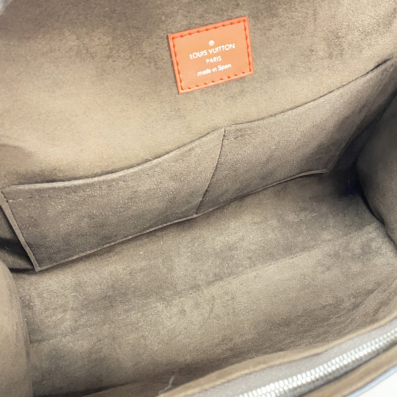 【6hd3995】ルイヴィトン ハンドバッグ エピ クリュニーMM M41581 ポピーペタル 2wayバッグ【中古】レディース
