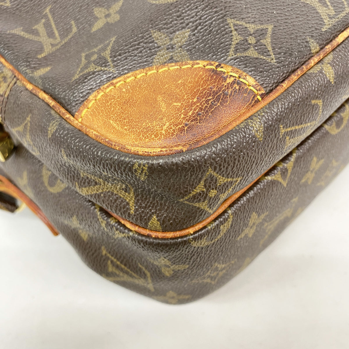 【6hd3999】ルイヴィトン ショルダーバッグ モノグラム ナイル M45244 ブラウン【中古】レディース