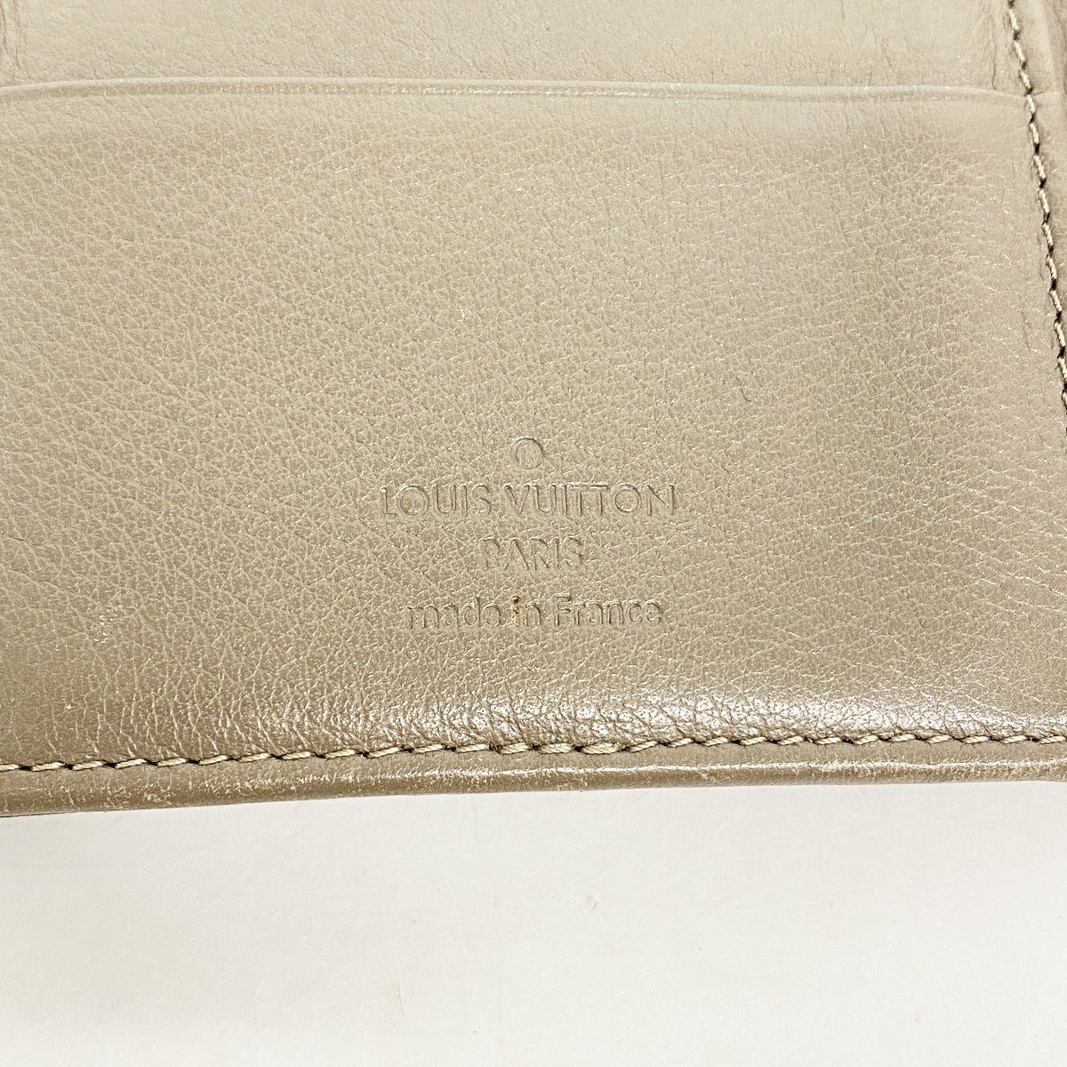 【6hd4003】ルイヴィトン 三つ折り長財布 マヒナ ポルトフォイユアメリア M93761 トープ【中古】レディース