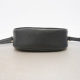 【6hd4013-k】グッチ ショルダーバッグ ソーホー 747779 レザー ブラック シャンパンゴールド金具【中古】レディース