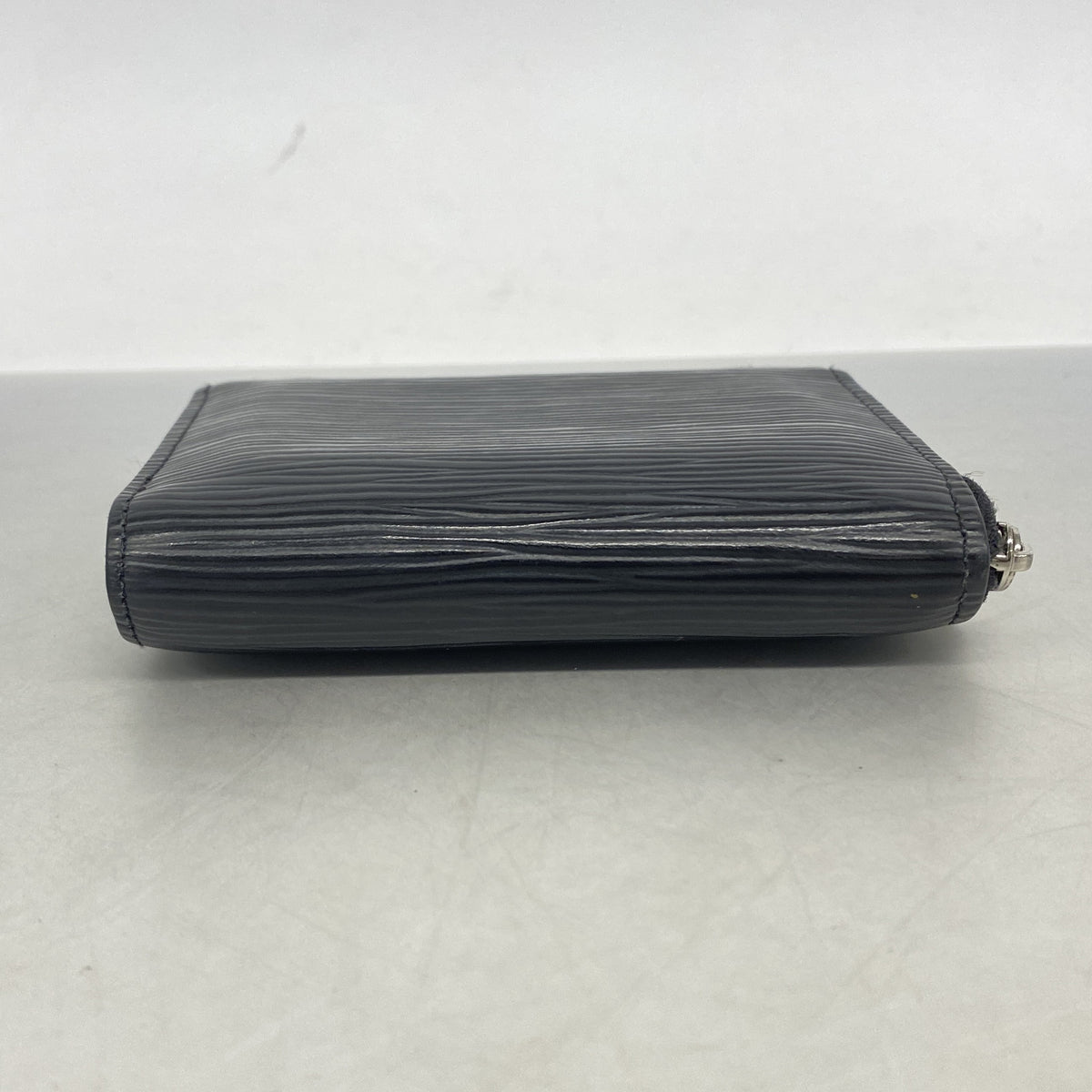 【6hd4052】ルイヴィトン コインケース エピ ジッピーコインパース M60152 ノワール【中古】メンズ レディース ユニセックス