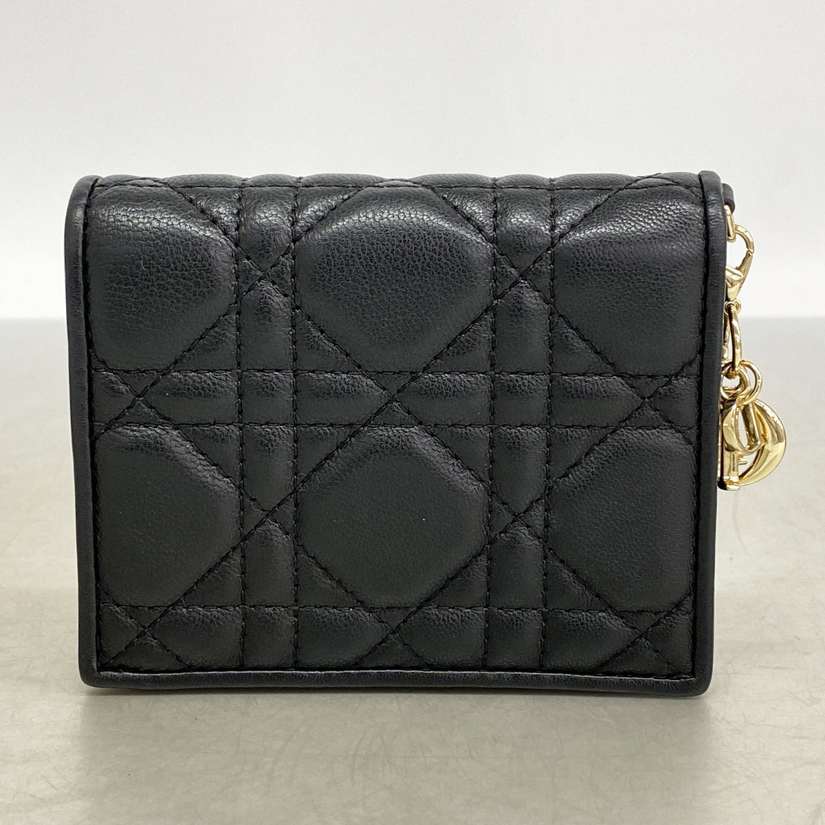 【6hd4088】クリスチャンディオール 財布 カナージュ レザー ブラック シャンパンゴールド金具【中古】レディース