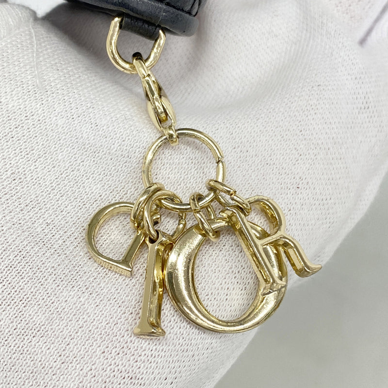 【6hd4088】クリスチャンディオール 財布 カナージュ レザー ブラック シャンパンゴールド金具【中古】レディース