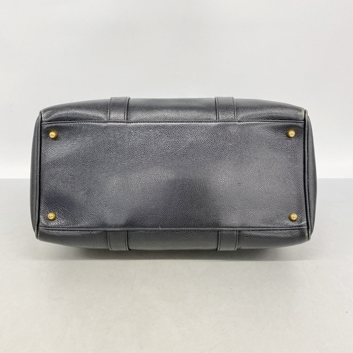 【6hd4092-k】シャネル ボストンバッグ キャビアスキン ブラック ゴールド金具【中古】レディース