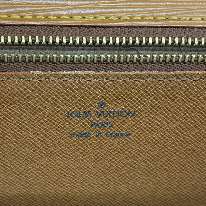 【6hd4113-k】ルイヴィトン クラッチバッグ エピ ポシェットセリエドラゴンヌ M52618 ジパングゴールド【中古】メンズ